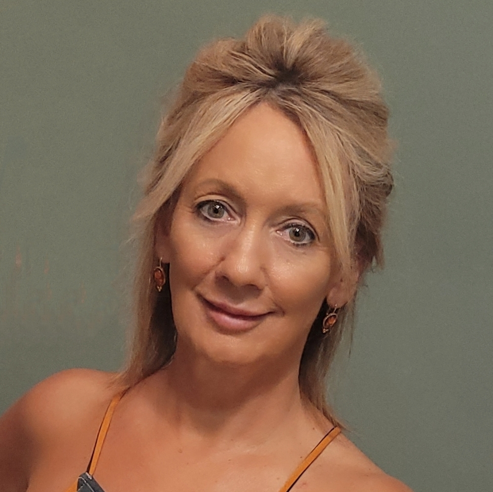 Meet your Posher, Gayle